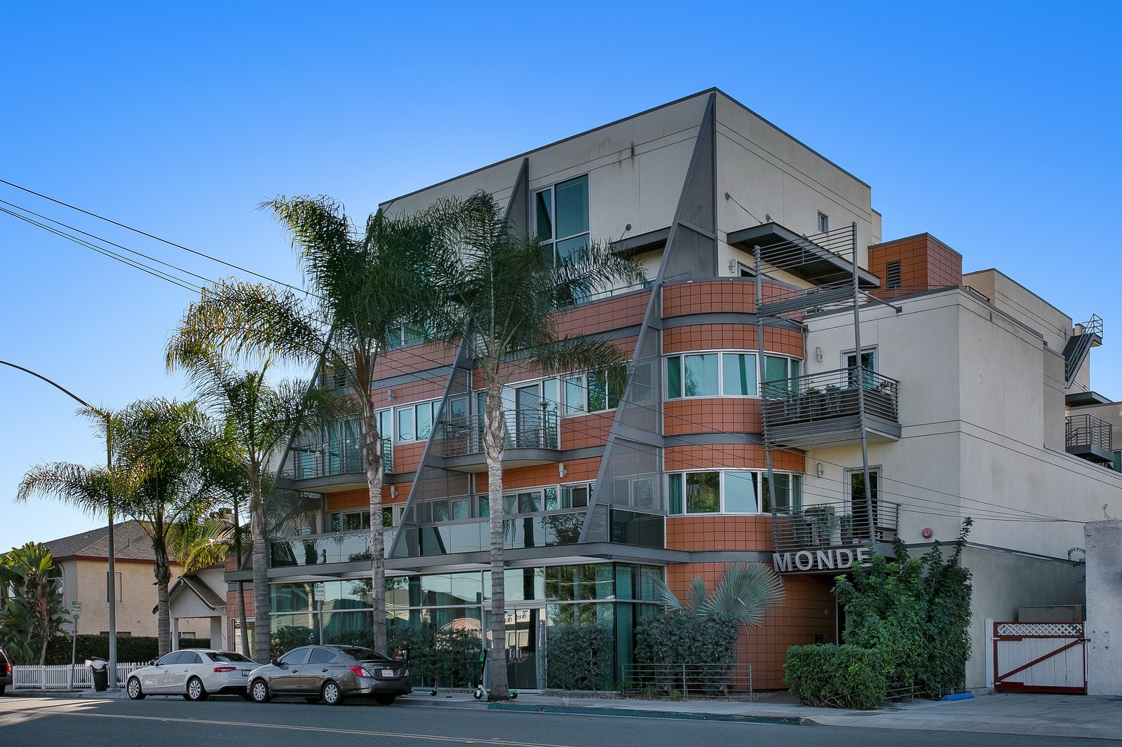 SAN DIEGO House: 3980 9TH AVE #401
