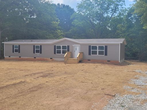 Now PRE Leasing-accepting applications-Hart County - Hartwell, Ga. –Four Bedroom and Two Bathroom Manufactured Home -Minutes from Down Town Hartwell and Very Convenient to Anderson, SC.