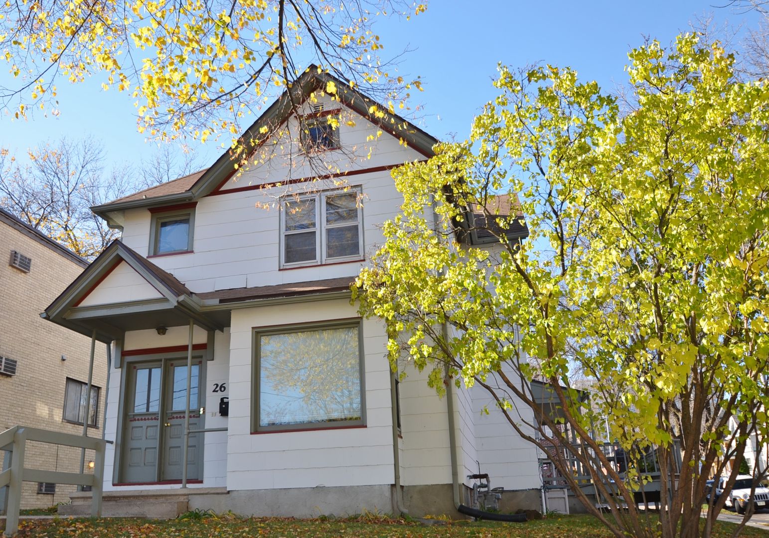 Madison Apartment: 26 N Franklin St