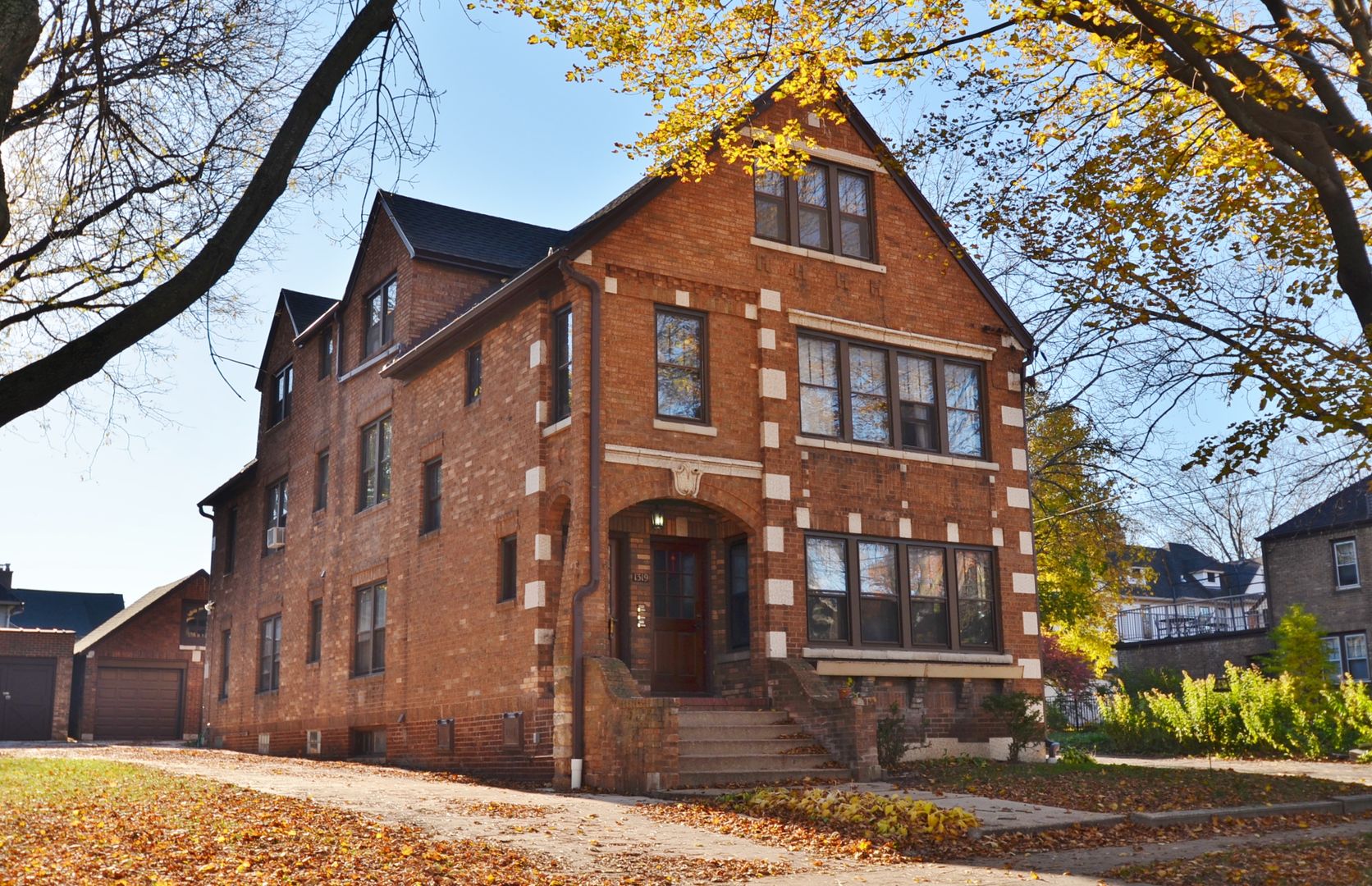 Madison Apartment: 1319 Rutledge St