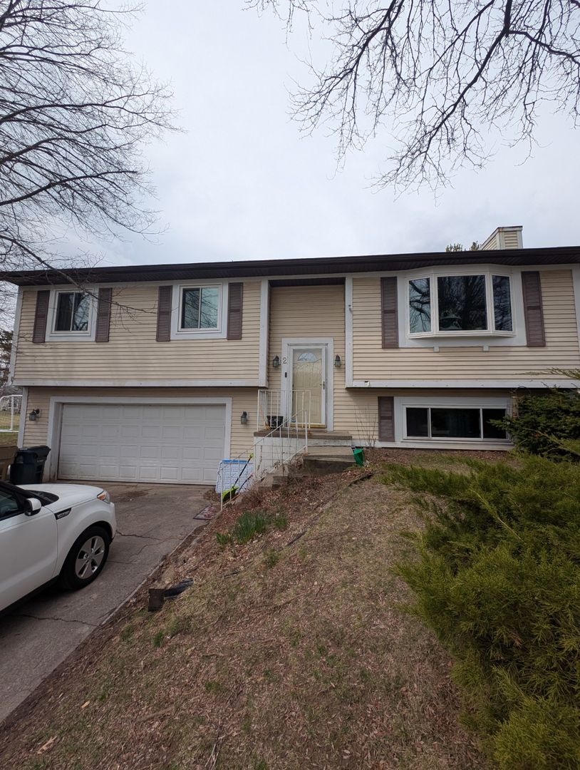 Madison House: 2 Crossbridge Ct.