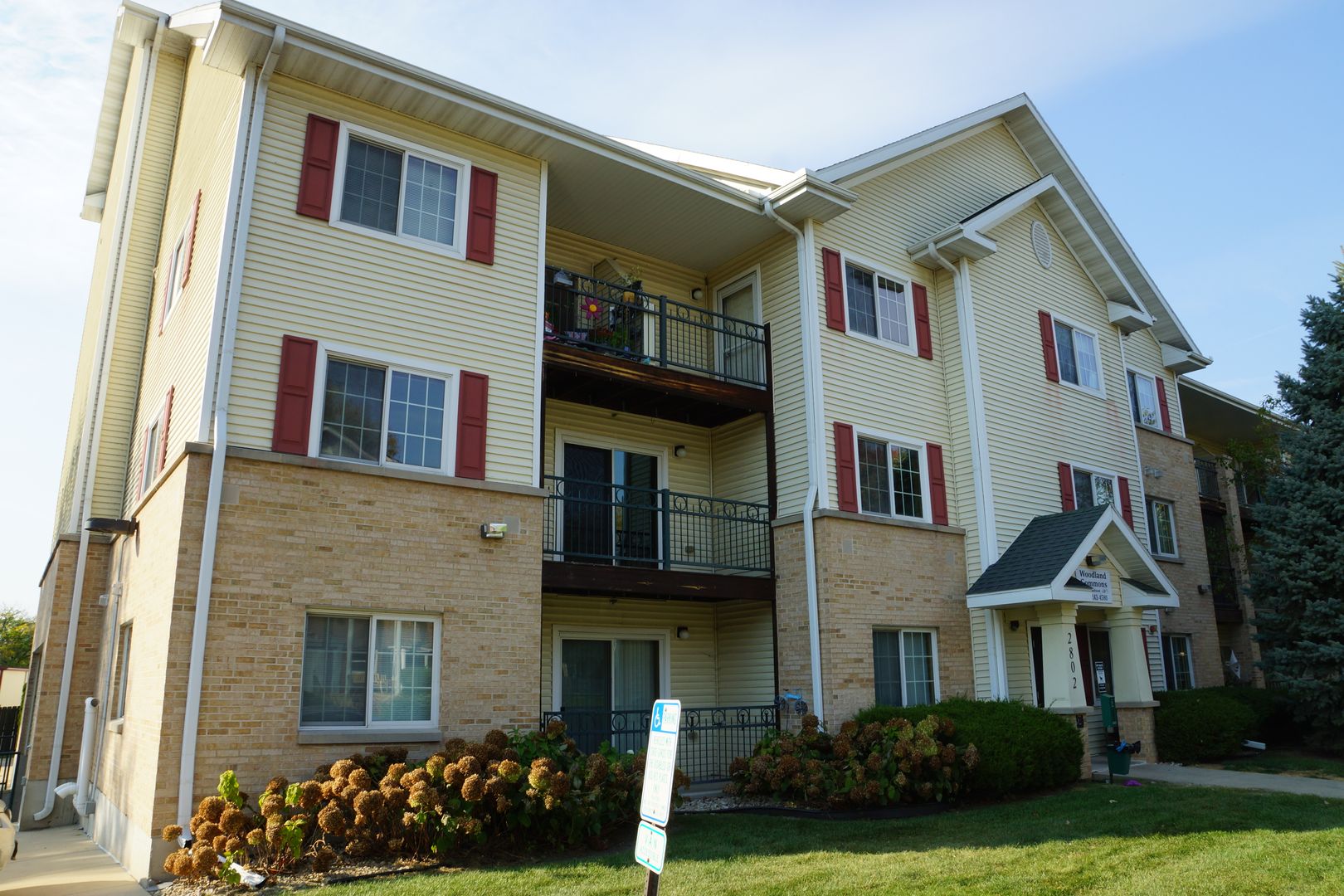 Madison Apartment: 2802 Dryden Drive