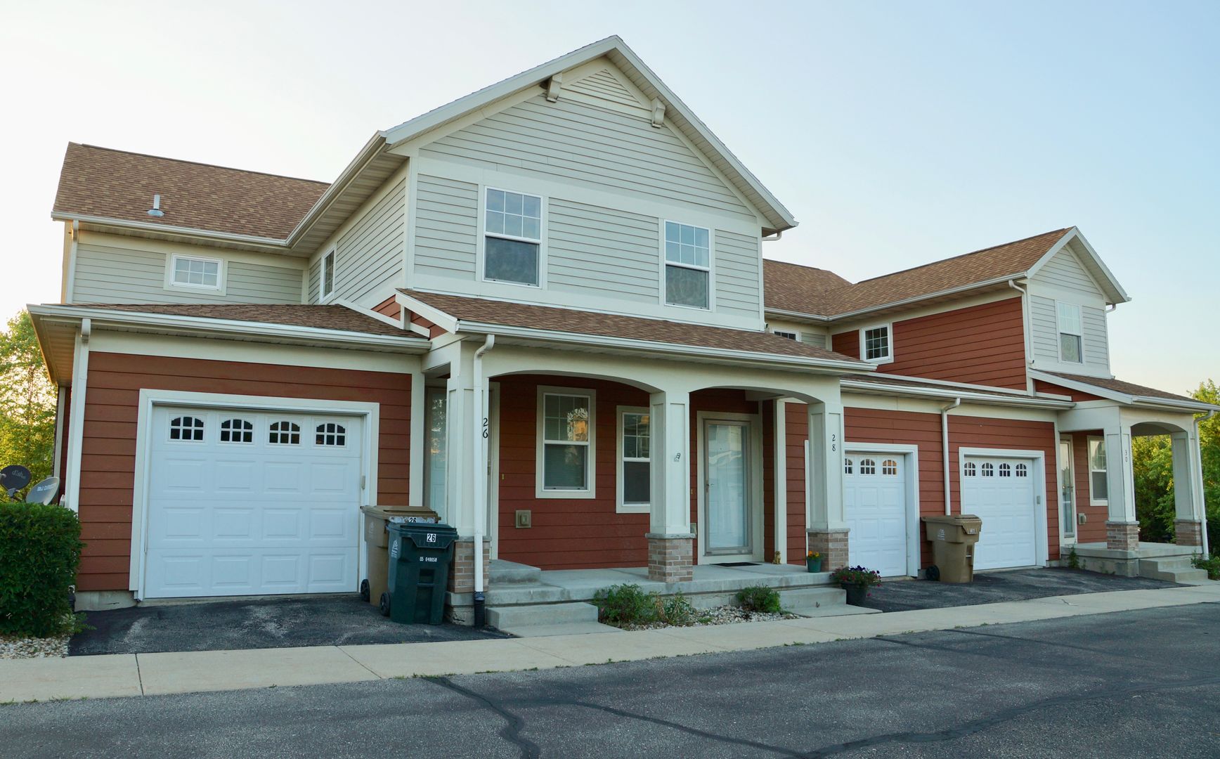 McFarland Apartment: 26 Canyon Lane