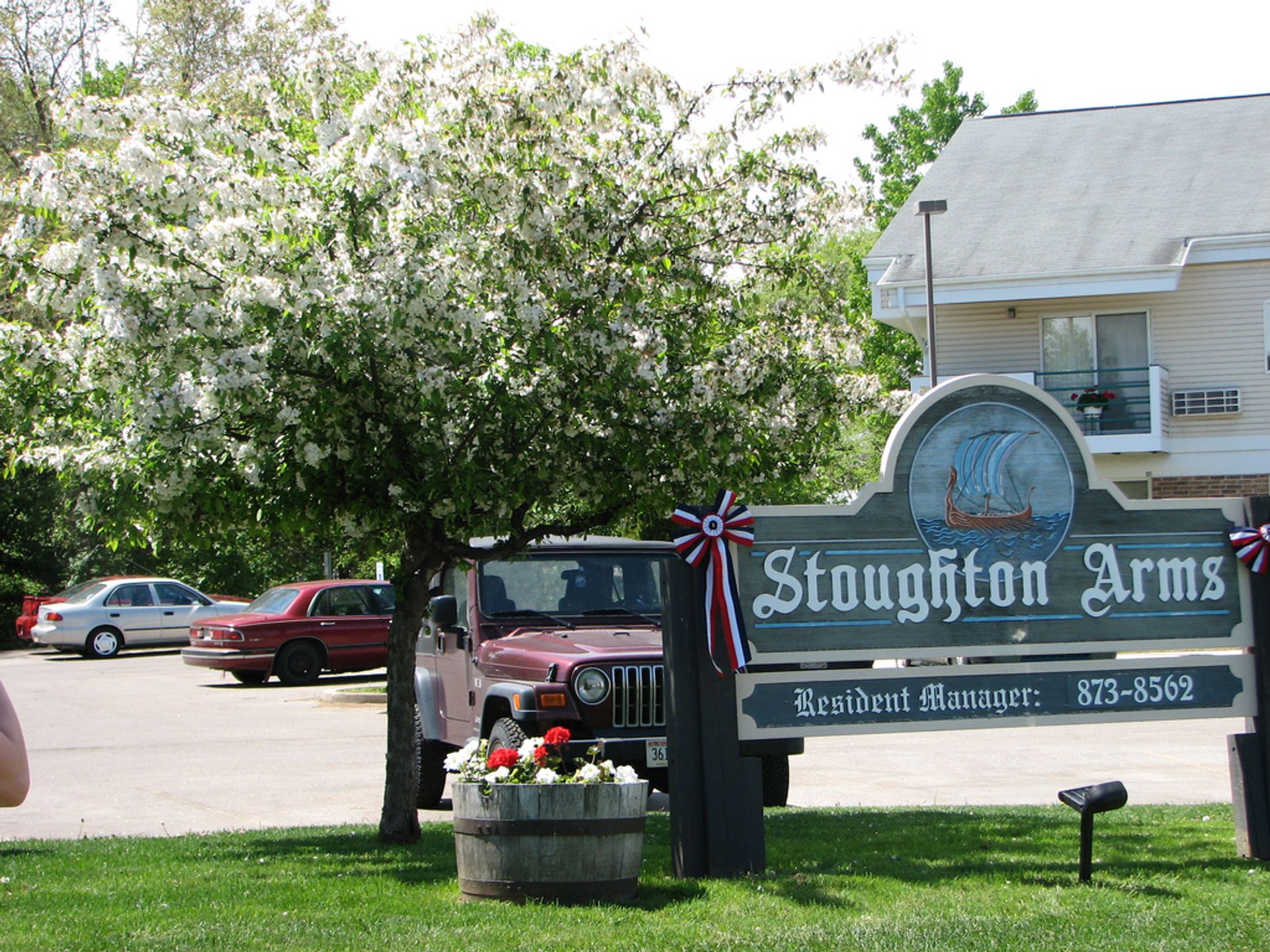 Stoughton Apartment: 335-336 Olson Court