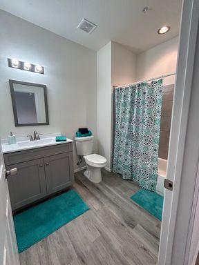 Brand New Apartments On North 4TH Street!! – photo 1