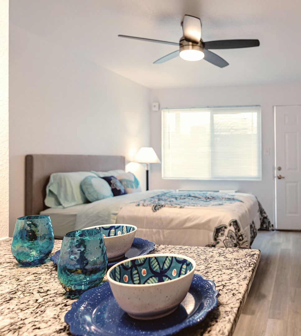 Albuquerque Apartment: 1020 Central Ave SW