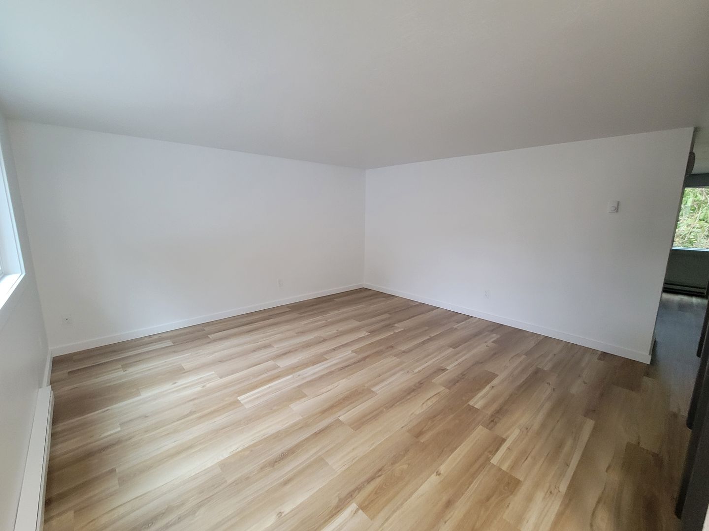 Coos Bay Apartment: 324 Ackerman Avenue