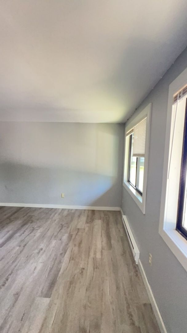 Coos Bay Apartment: 1530 Newmark Avenue