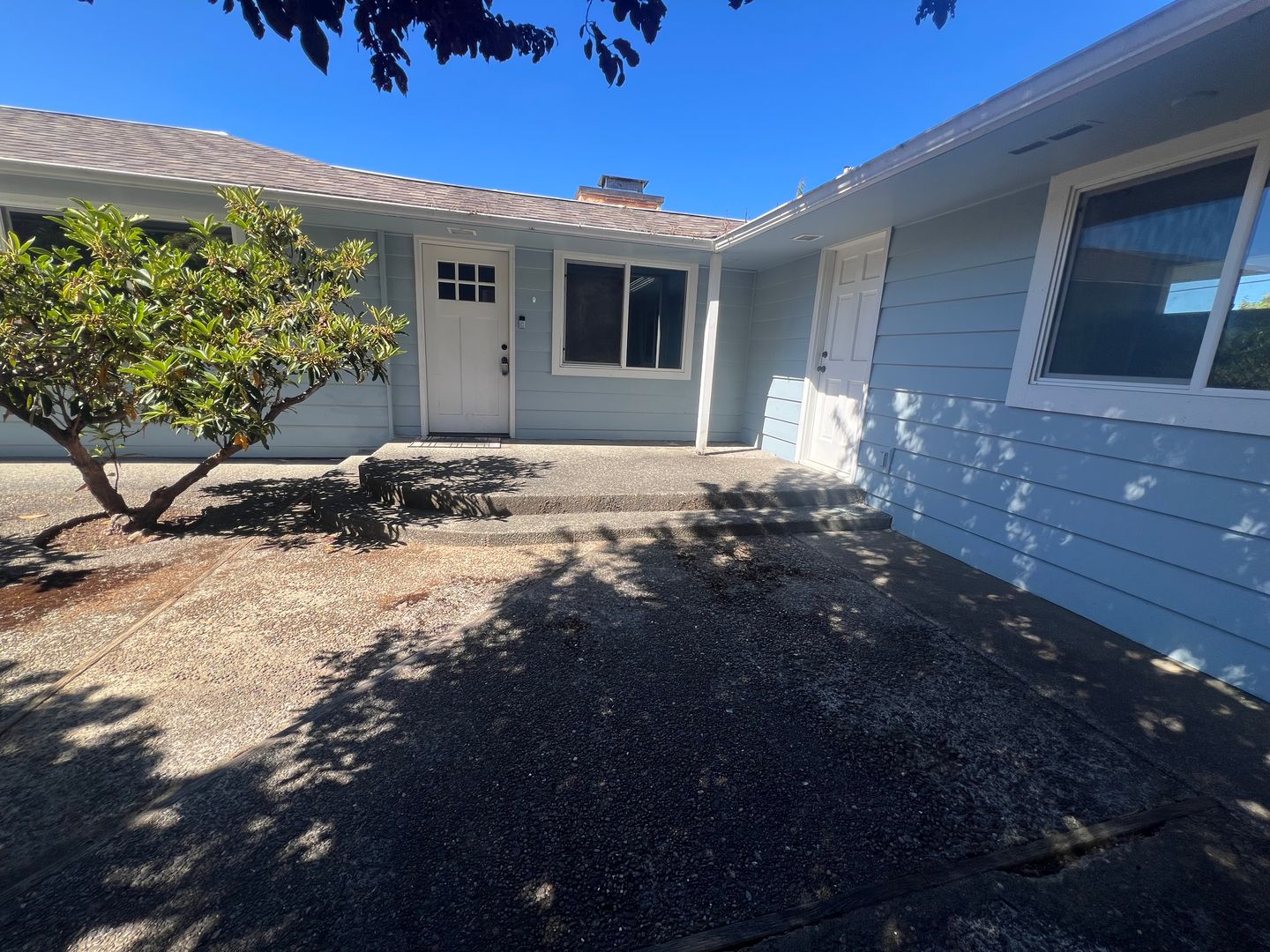 Coos Bay Apartment: 546 Fir