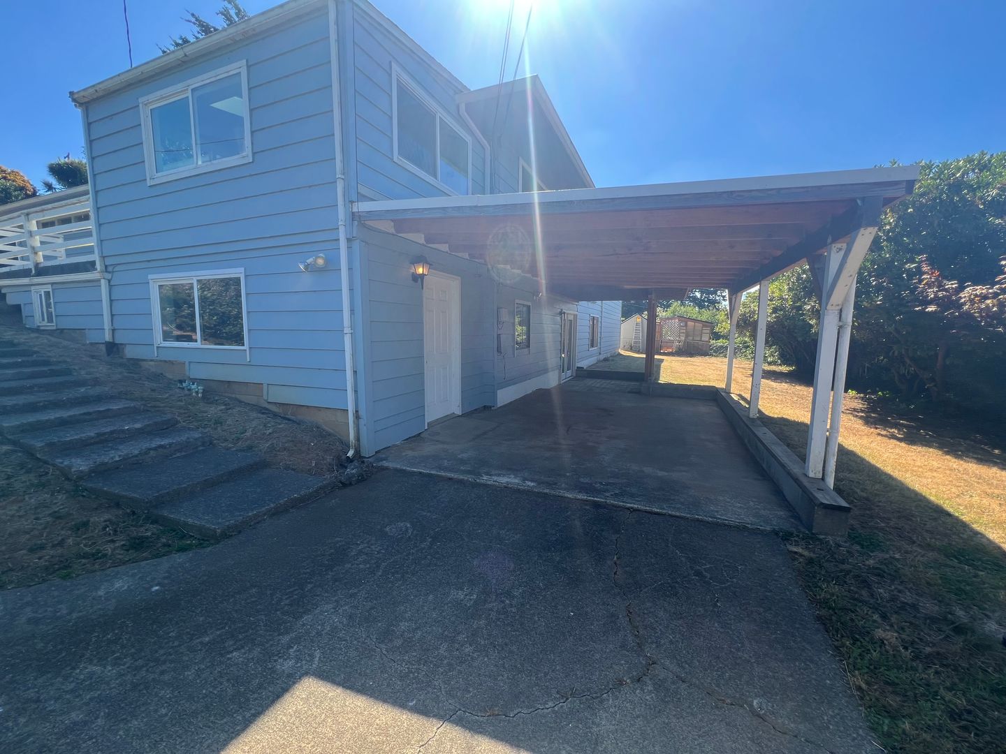 Coos Bay Apartment: 546 Fir