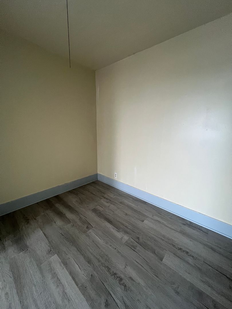 Coos Bay Apartment: 315 S 2nd Street