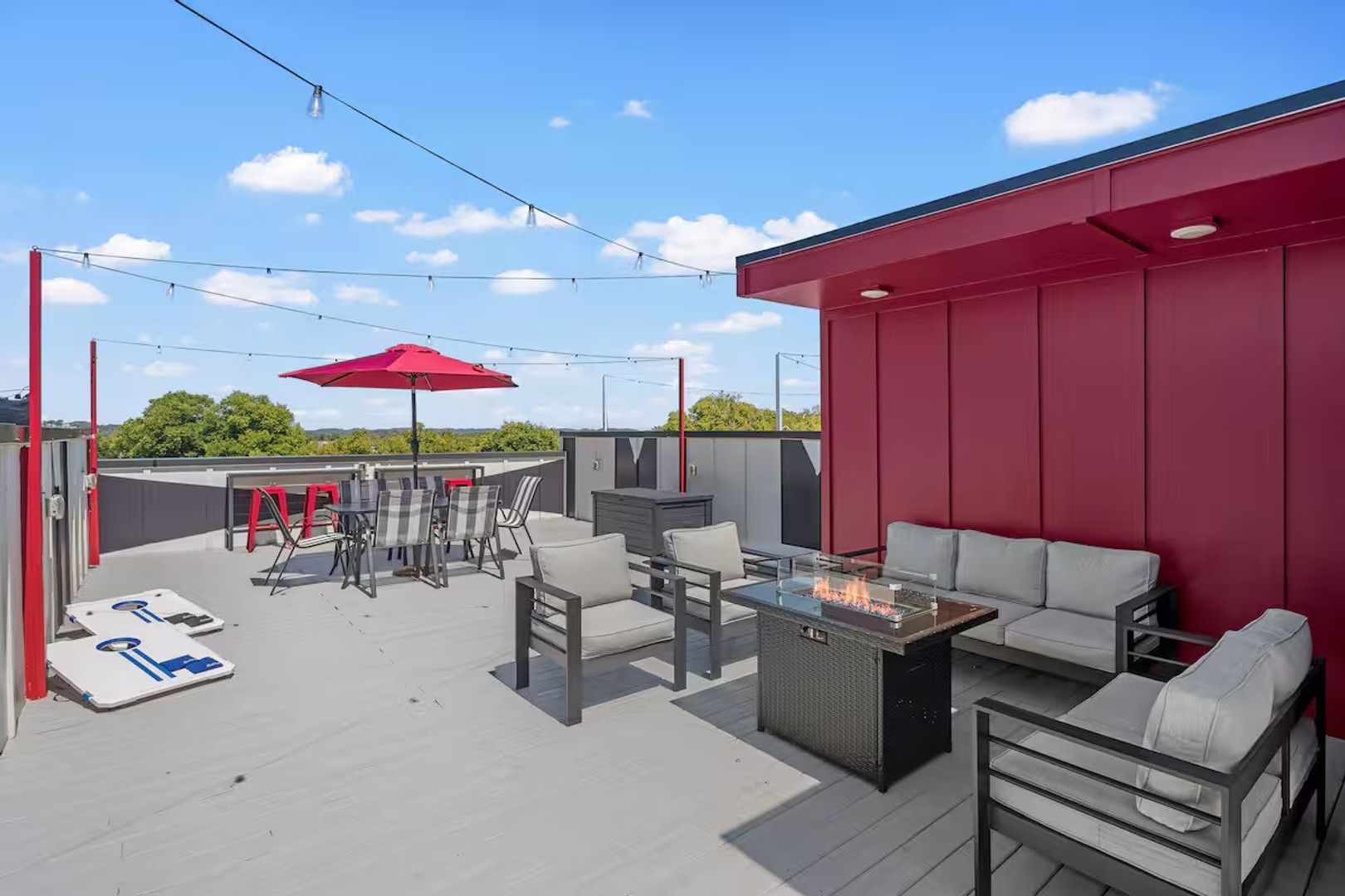 Nashville House: 2723 Alameda St.