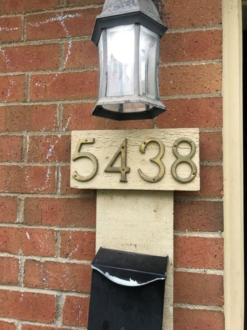 Westerville Apartment: 5390 Harbin Place