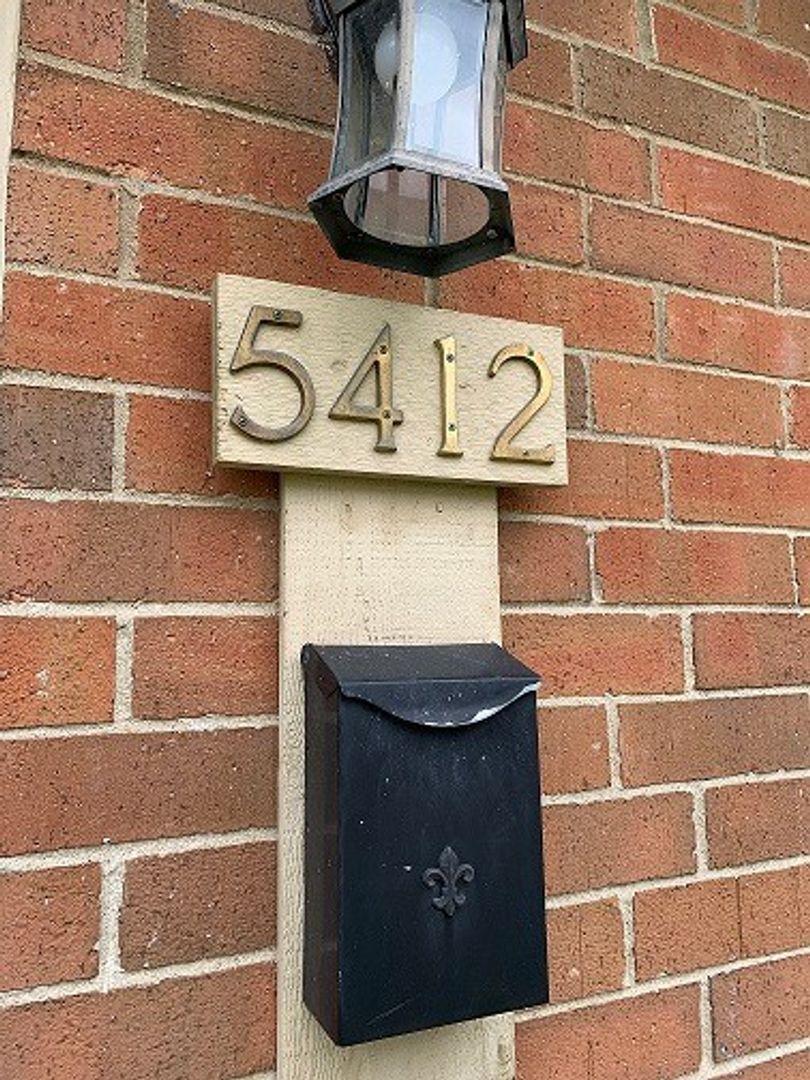 Westerville Apartment: 5390 Harbin Place
