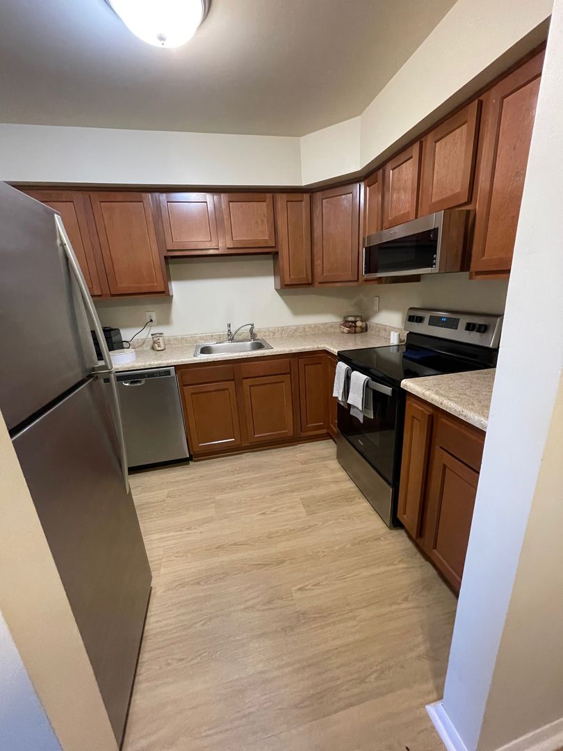 The Residence at Capital Hills 11 of 12