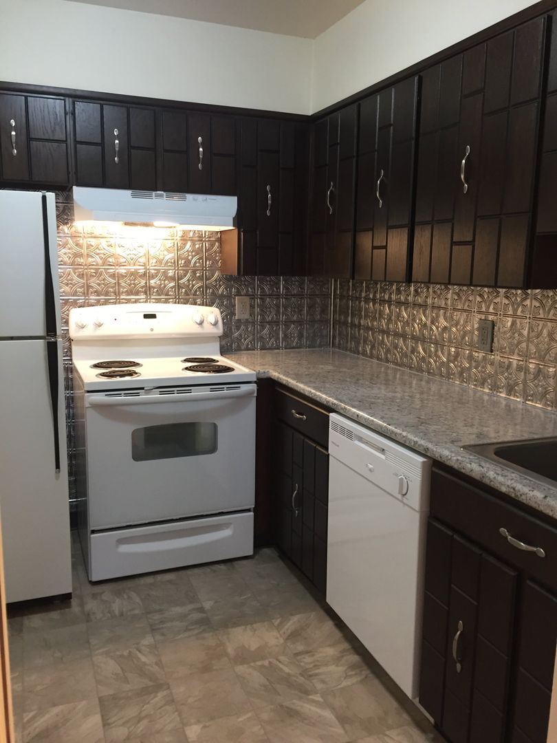 Albany Apartment: 199 South Allen Street