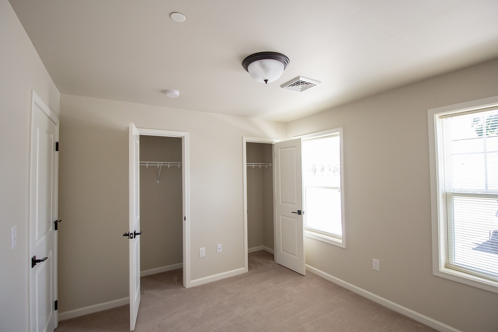 Glen Esk Apartments 6 of 8