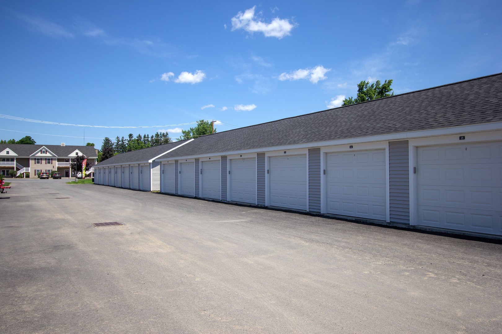 Parking at Glen Esk Apartments (2 of 3)