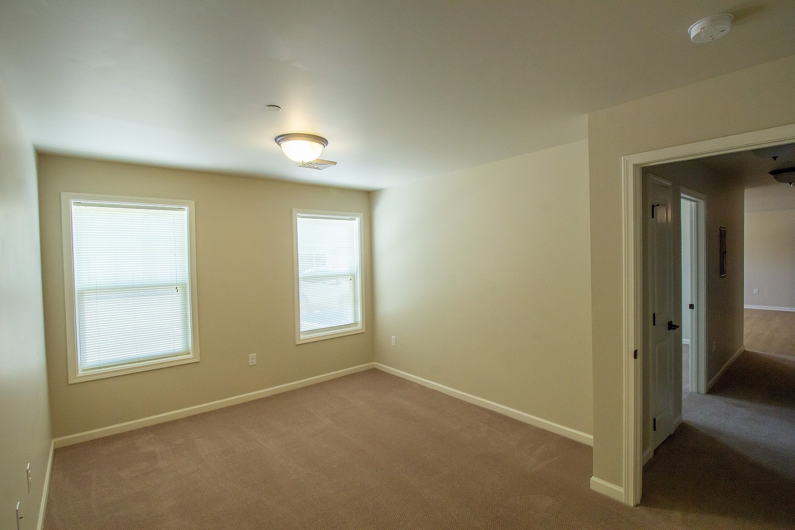 Glen Esk Apartments 10 of 12