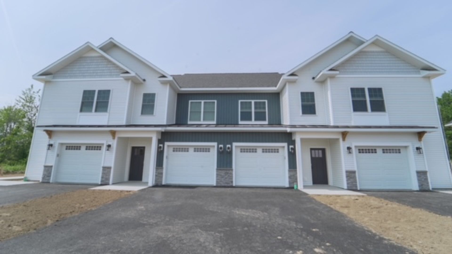 Residence at Wemple Road 7 of 12