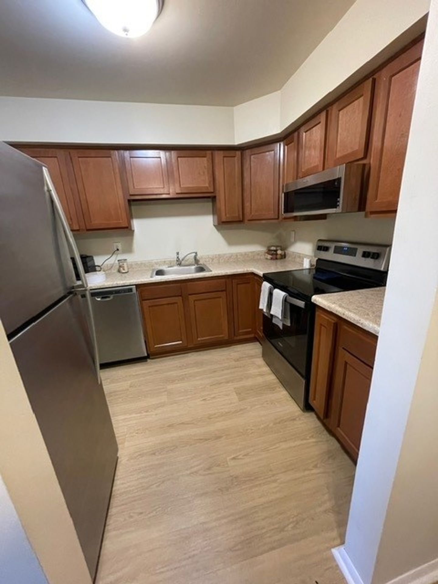 The Residence at Capital Hills 3 of 12