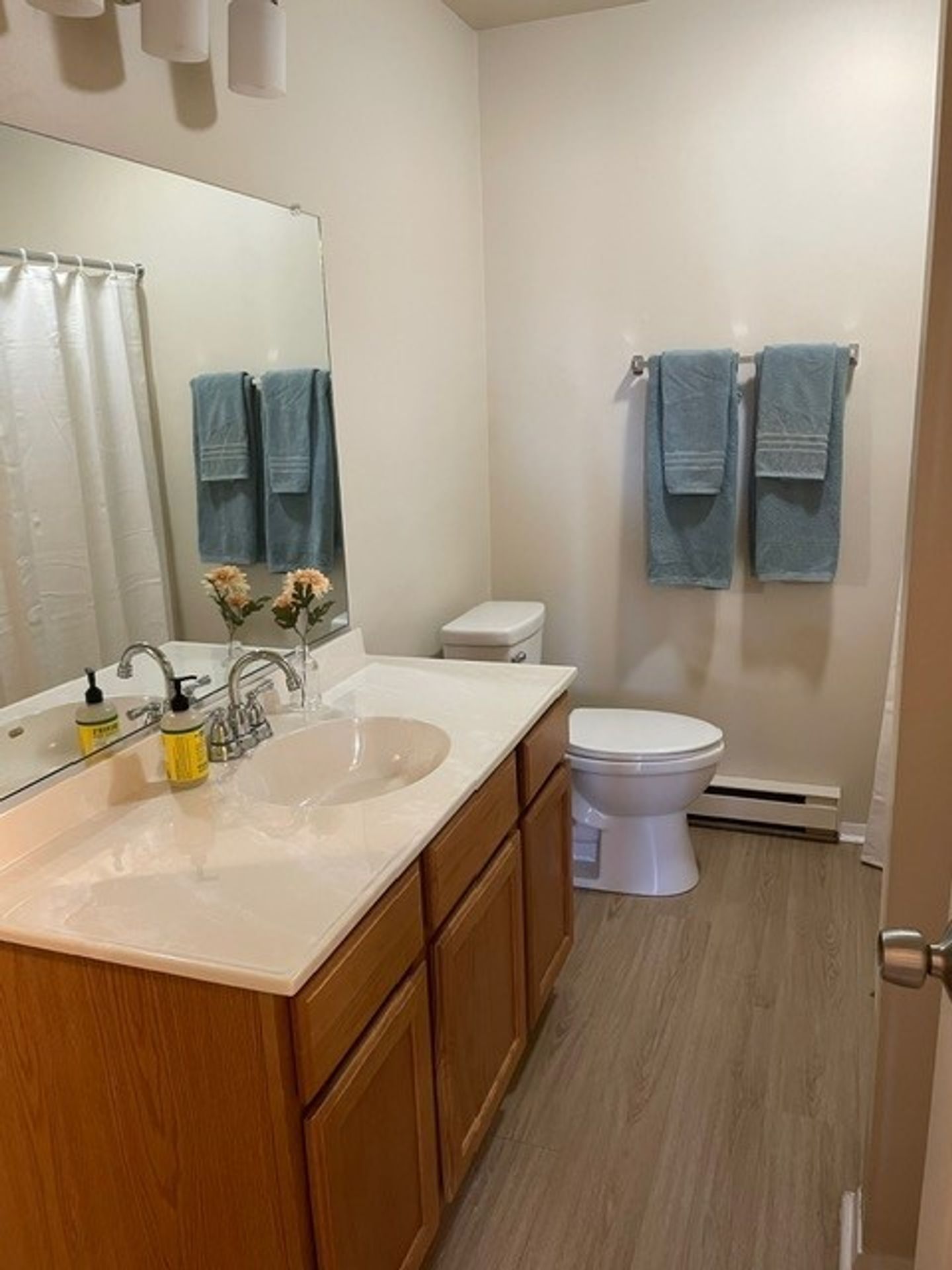 The Residence at Capital Hills 5 of 12