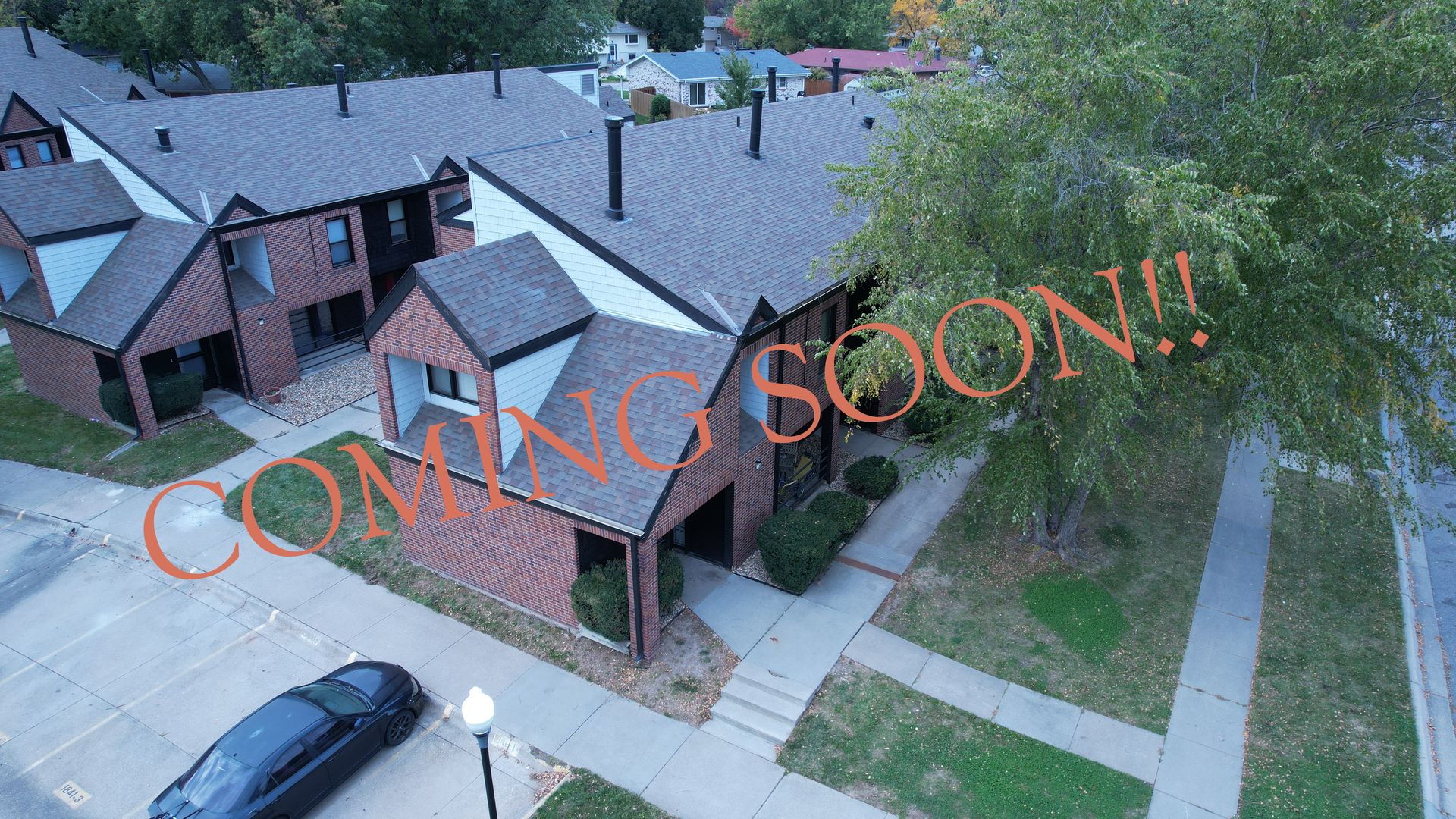 Lincoln Apartment: 1701 Ridgehaven Court