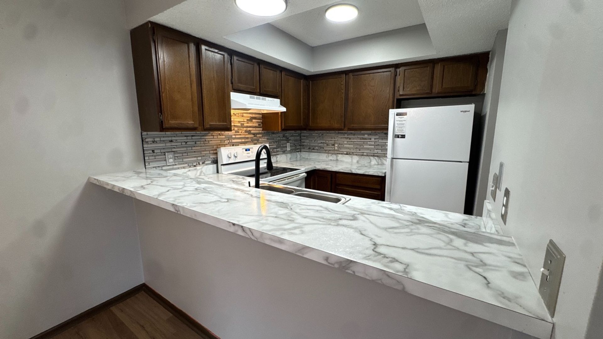 Lincoln Apartment: 6235 Holdrege Street