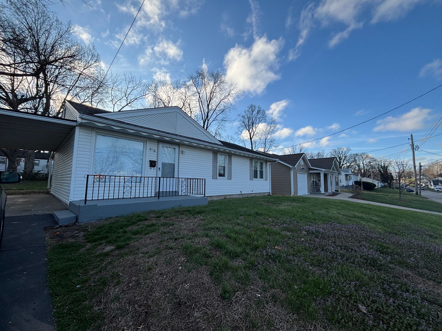 Berkeley House: 6118 Hancock Ave