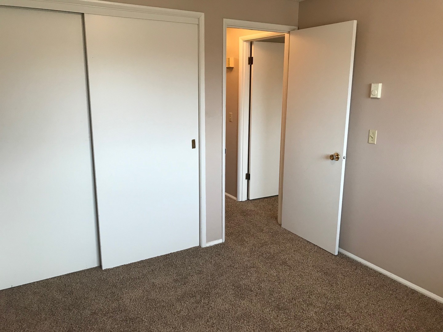 Centralia Apartment: 1405 Lewis Street