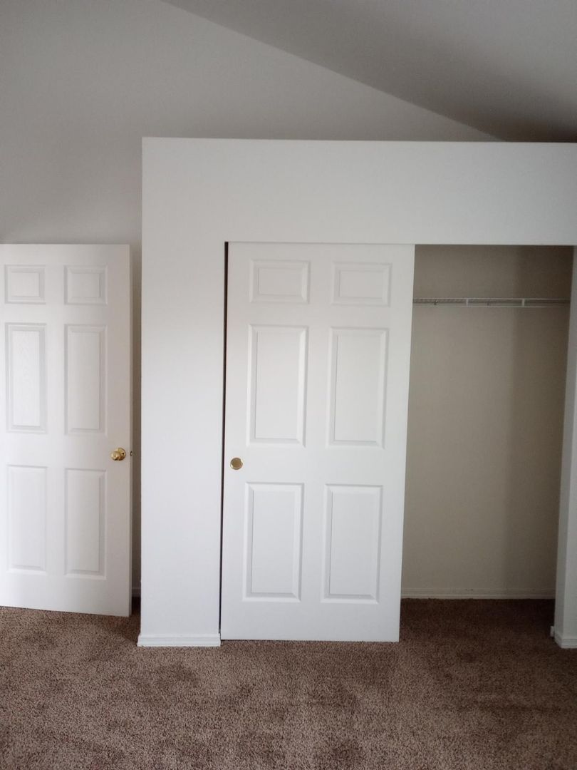 Montesano Apartment: 822 E Pioneer Ave