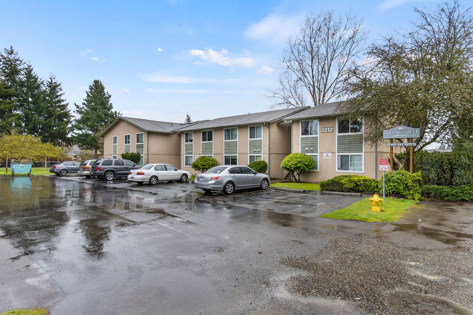 Olympia Apartment: 1212 Willow Street SE