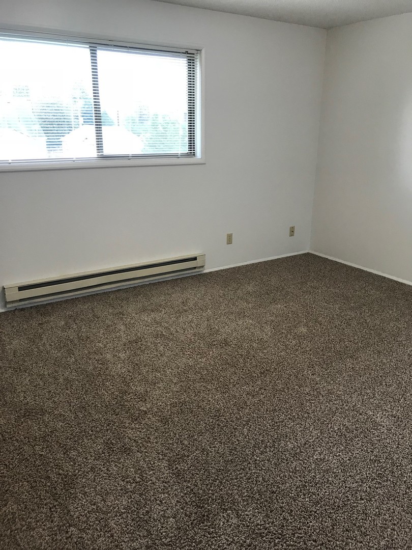Centralia Apartment: 1405 Lewis Street