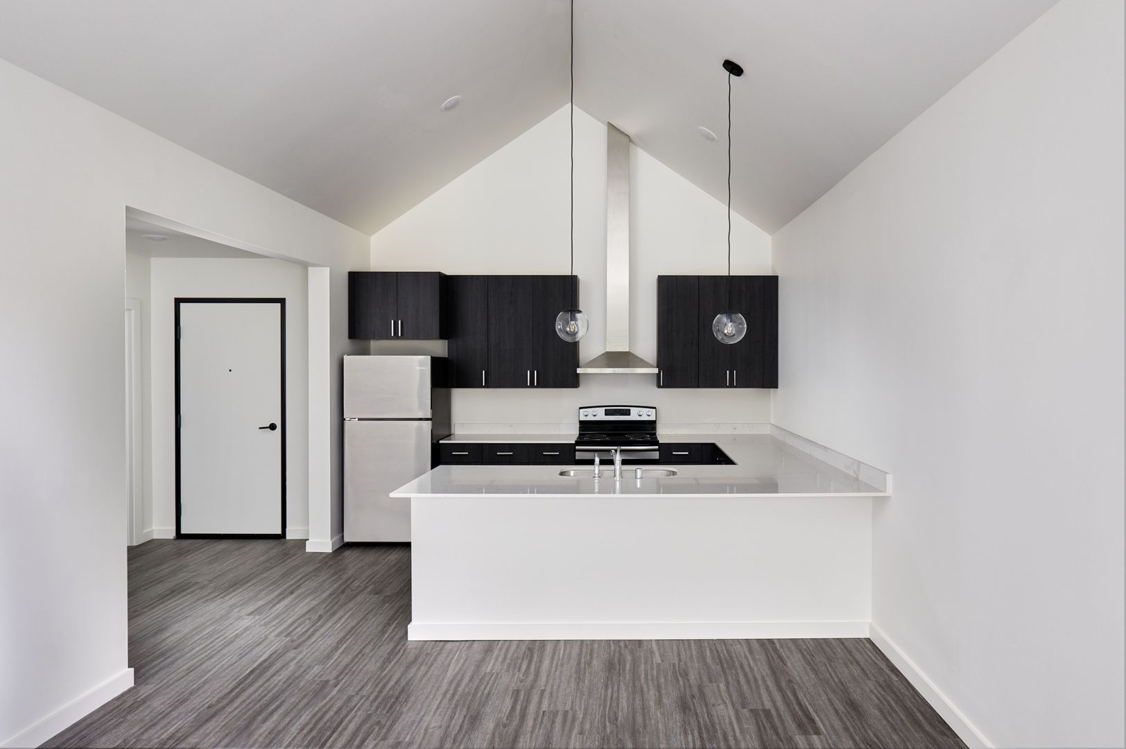 Olympia Apartment: 909 Eastside St. SE