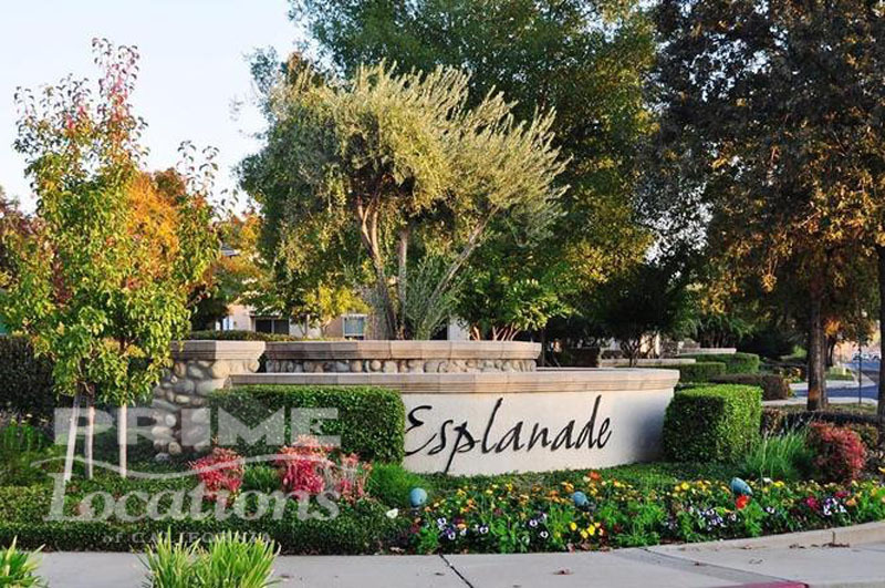 Folsom House: 3705 Esplanade Circle