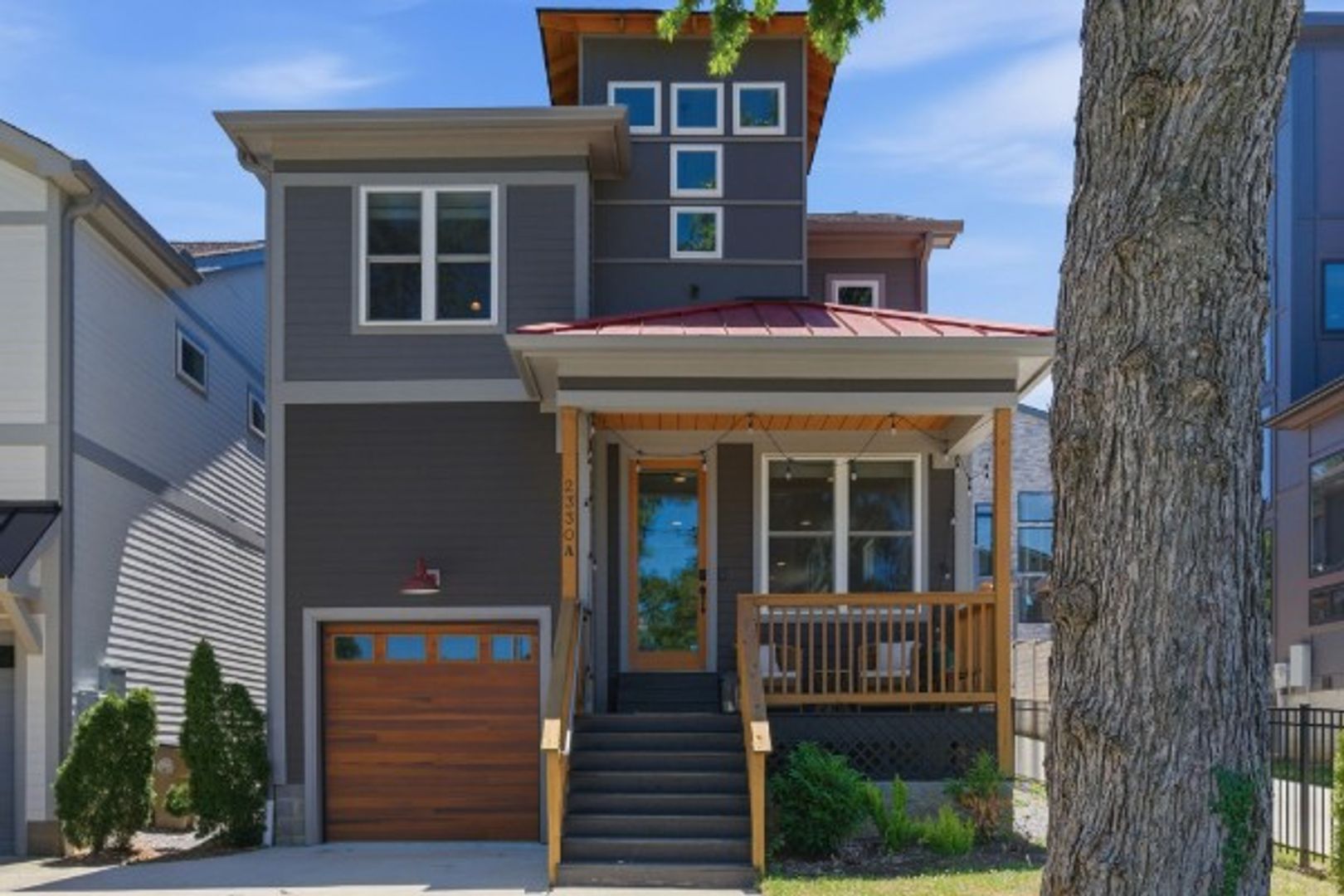 Nashville House: 2330A Carter Ave