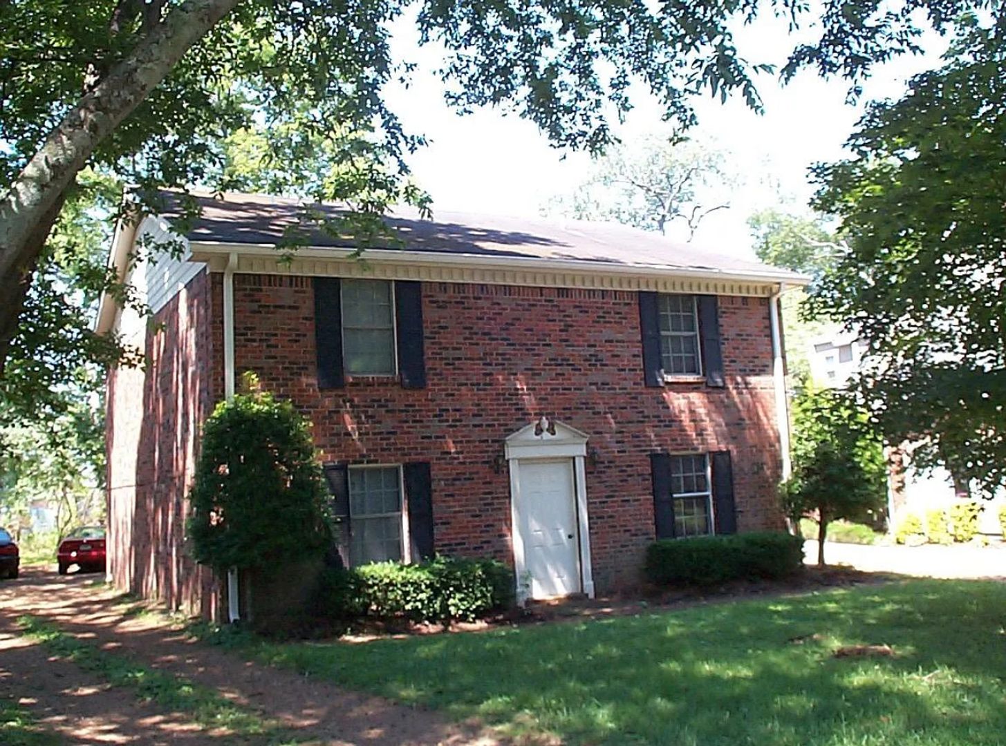 Nashville House: 235 Cherokee Rd Unit B