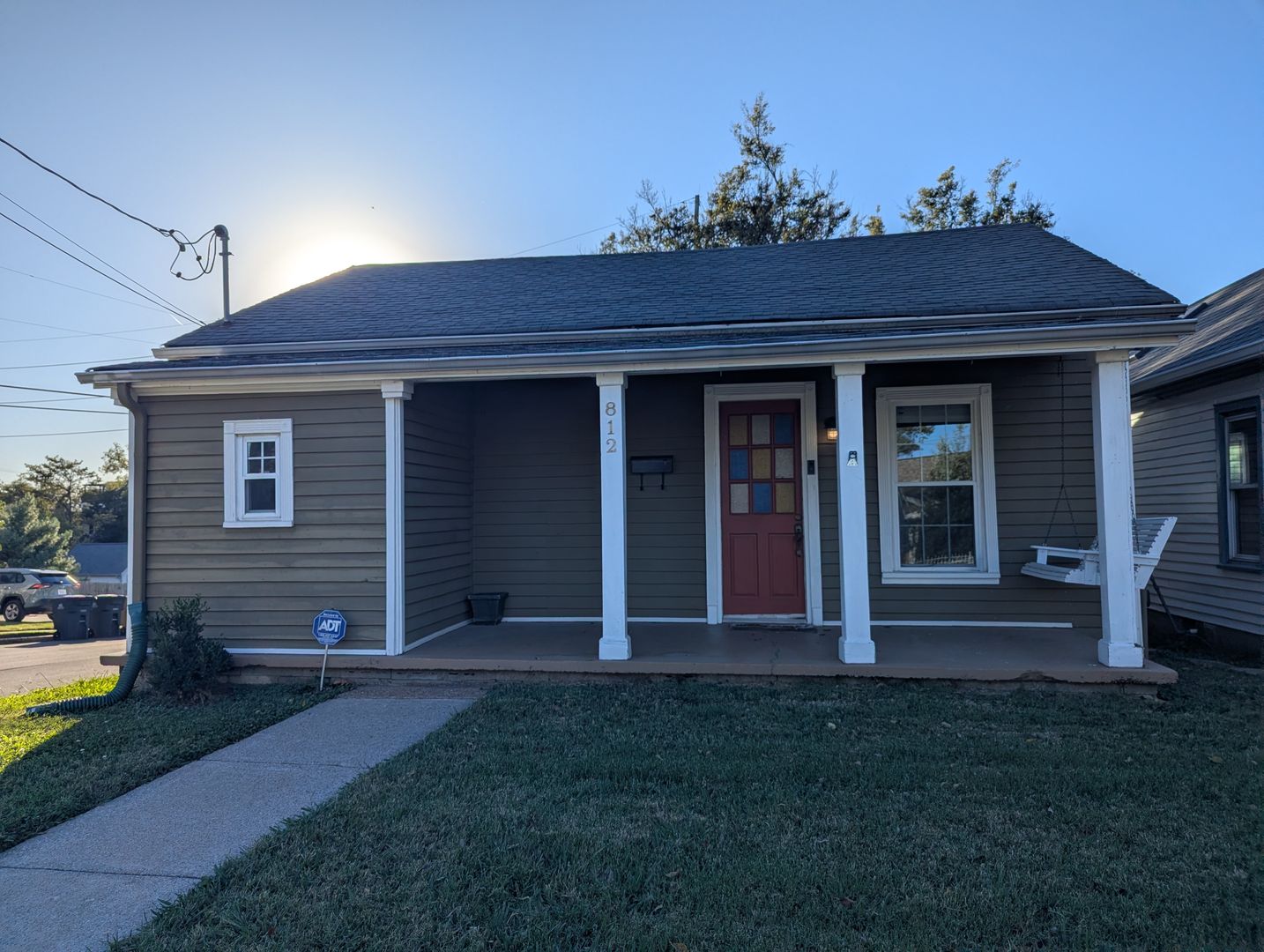 Nashville House: 812 S 12th St