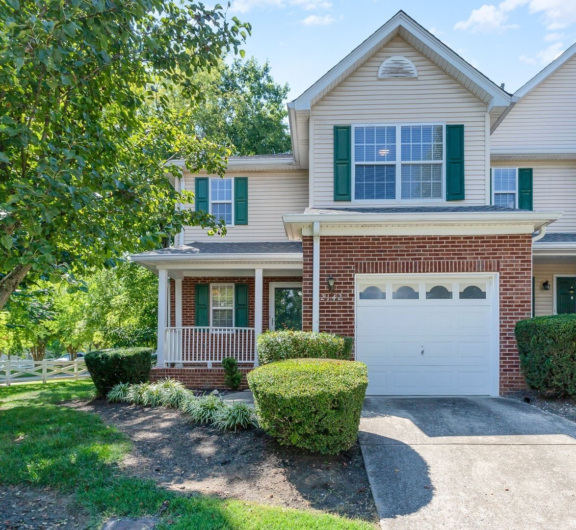 Nashville Townhome: 2142 Nashboro Blvd