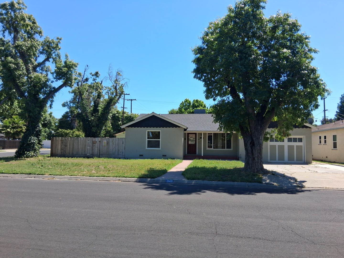 Modesto House: 340 N. Santa Rosa Ave.