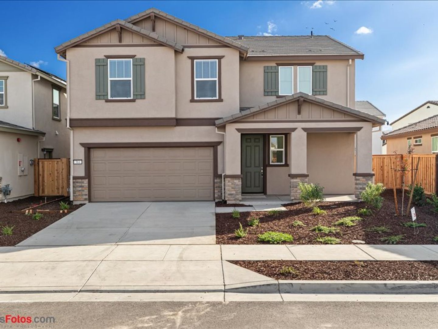 Lathrop House: 364 Pismo Drive