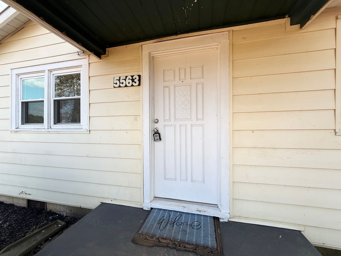 Newton House: 5563 NC Hwy 10 W