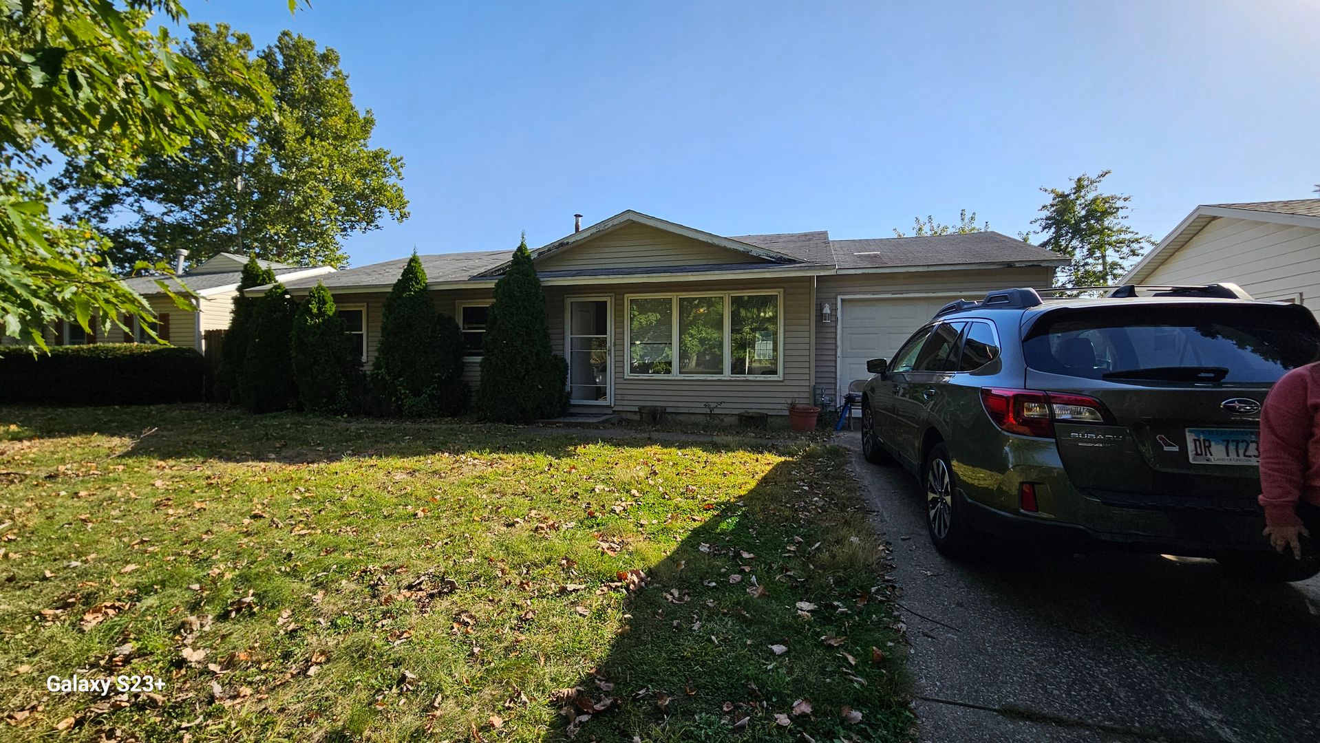 Champaign House: 1212 Holiday