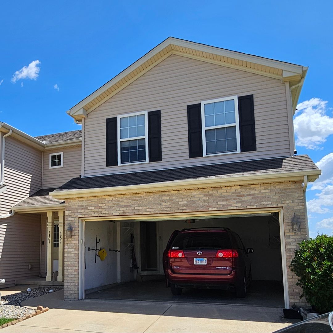 Champaign House: 1302 Myrtle Beach Ave