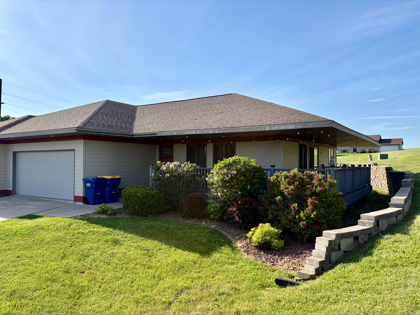 Hillsboro Apartment: 1210 Knower Ave