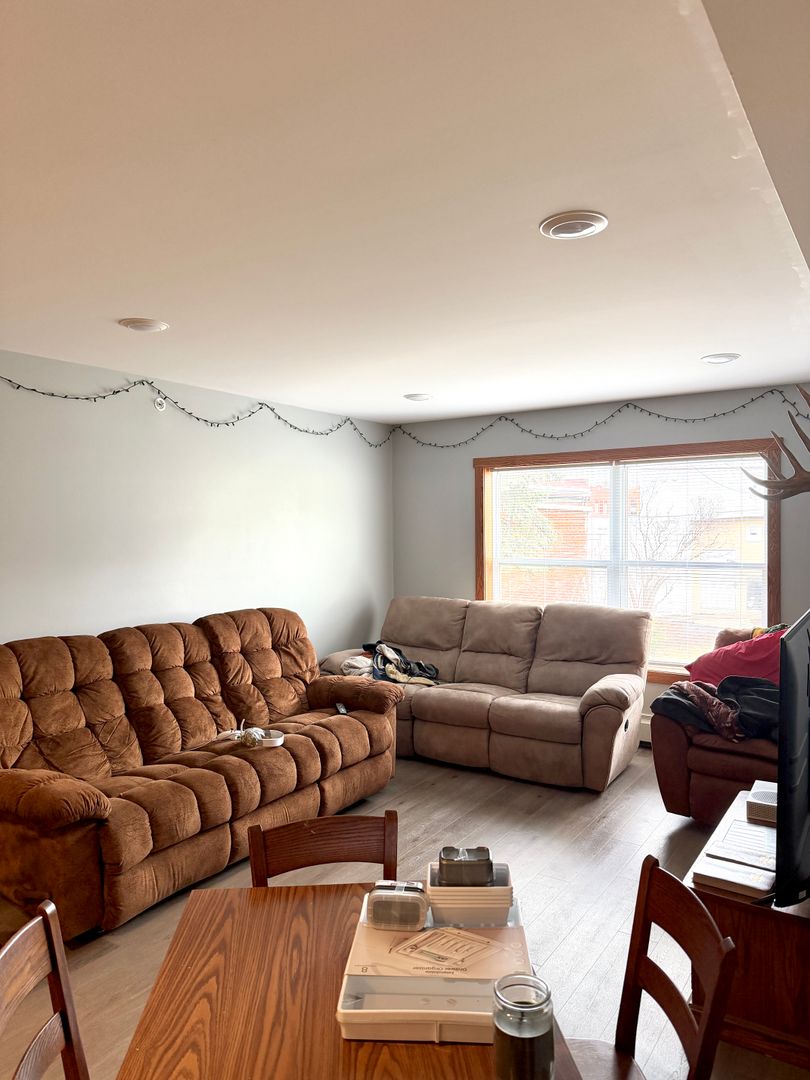 Westby Apartment: 206 Polly Rude Way