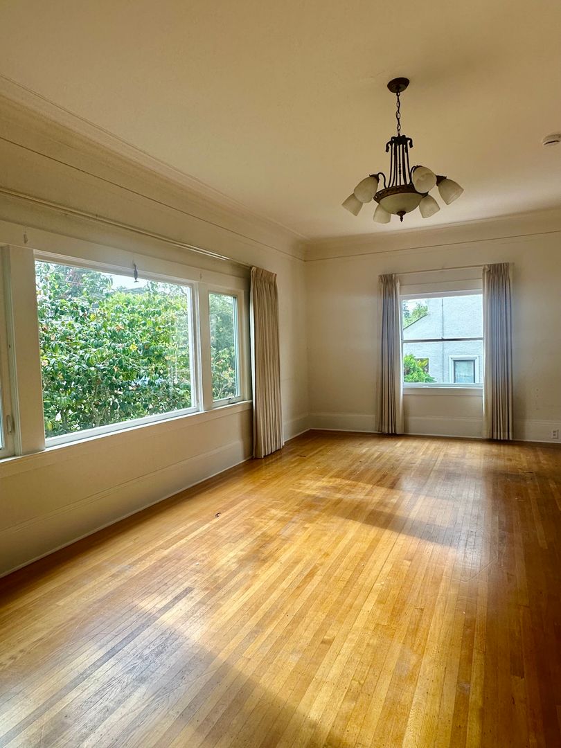 Berkeley House: 1512 Arch St
