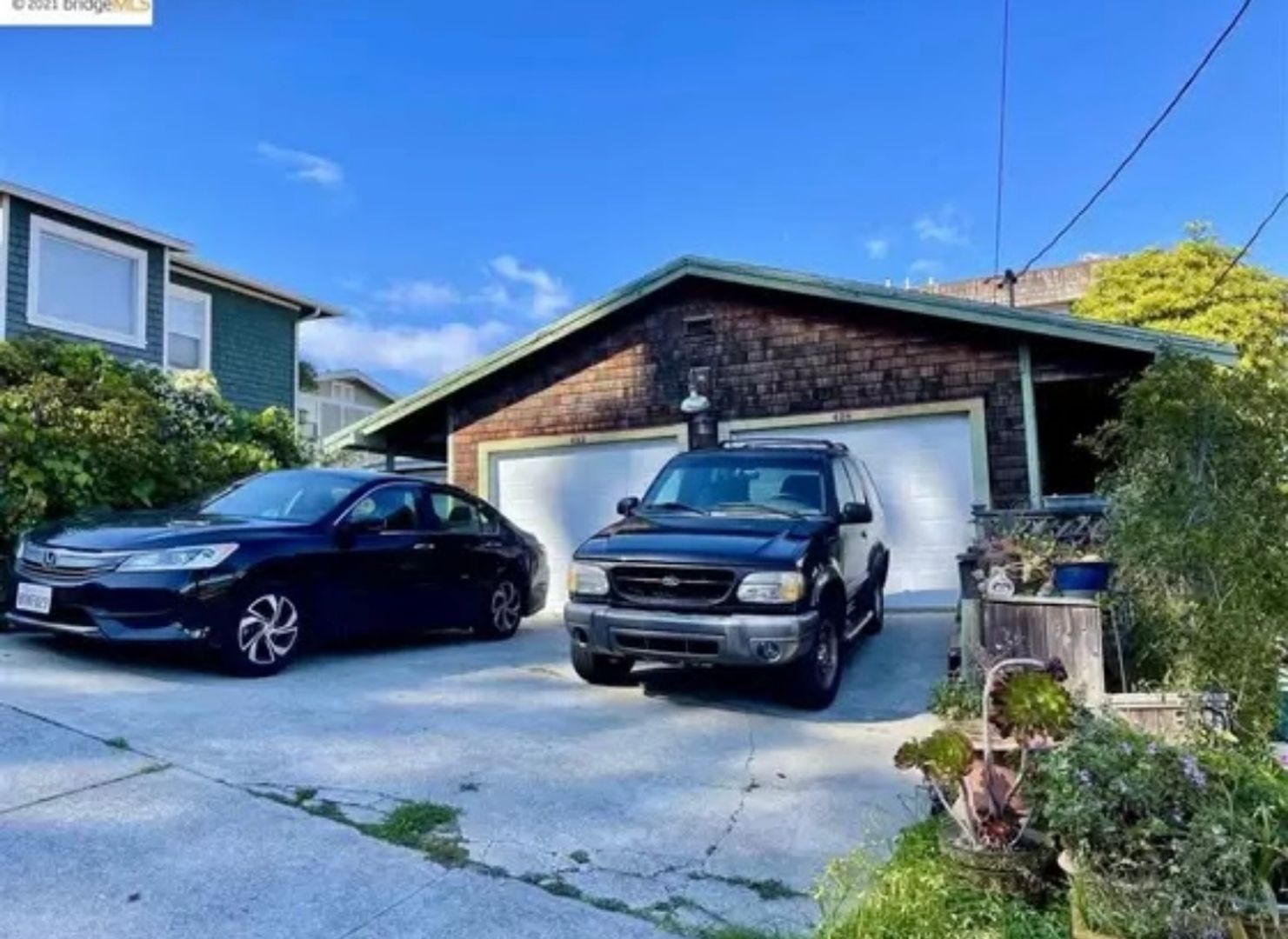 Richmond House: 428 Tewksbury Ave