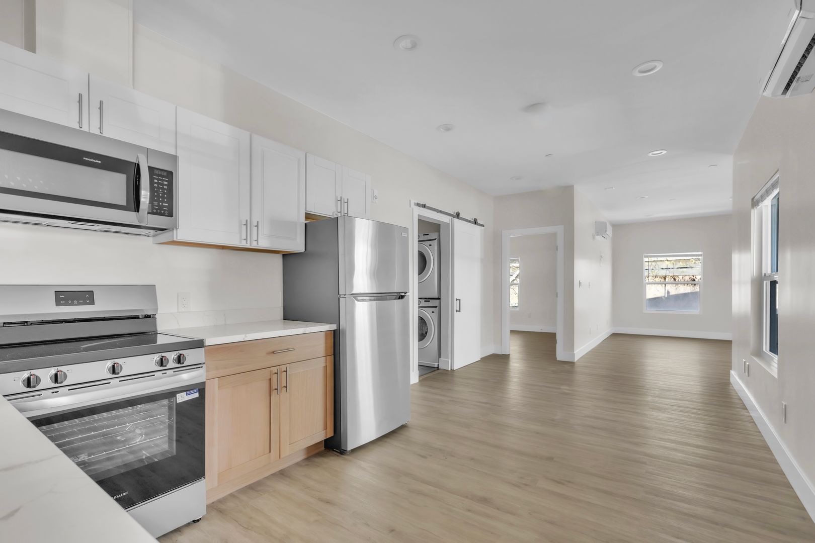 Sacramento Apartment: 3000 T St