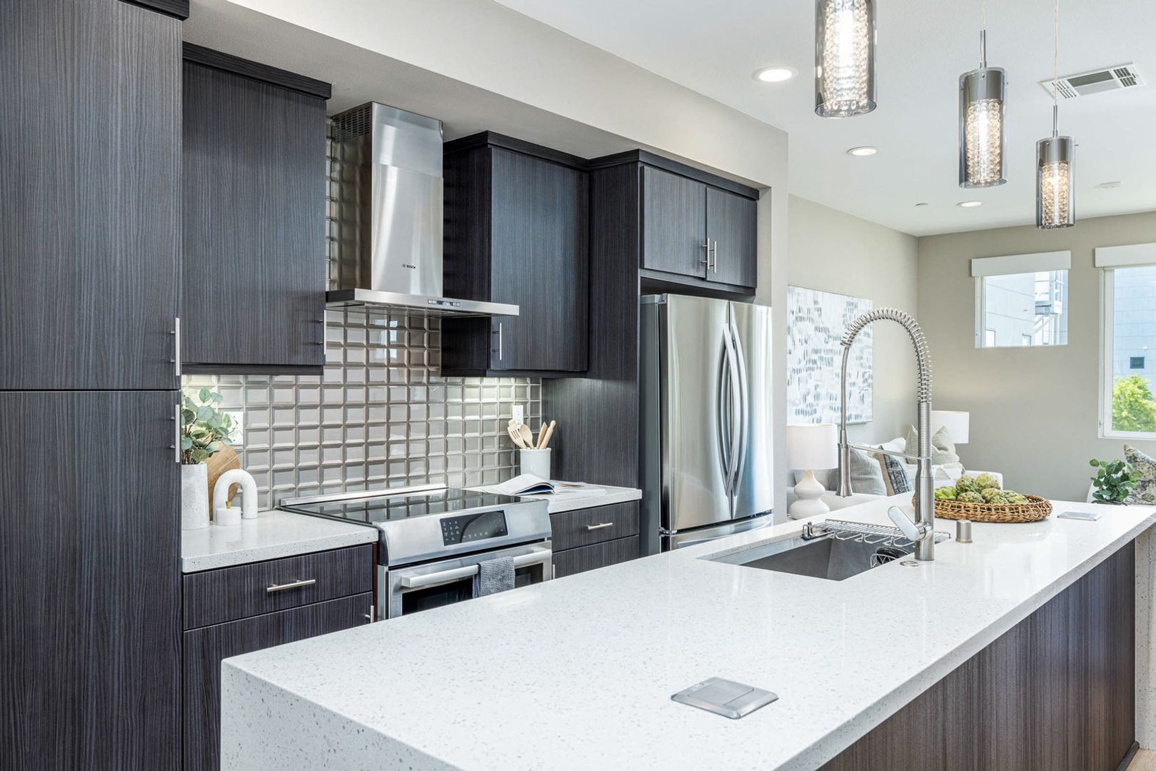 Oakland House: 1504 Prescott